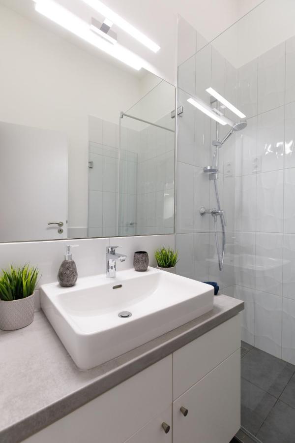 בודפשט Central City Apartment מראה חיצוני תמונה